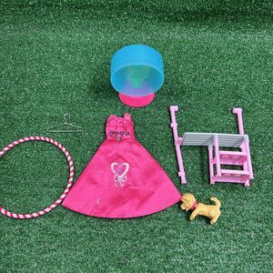 Barbie‎ Lot Of Accessories Dress Hanger Table Wheel Dog Hula Hoop